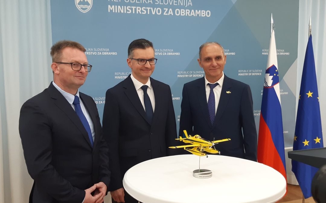 Air Tractor Europe firma un contrato de venta de aviones AT-802 Fire Boss para la extinción de incendios a Eslovenia.